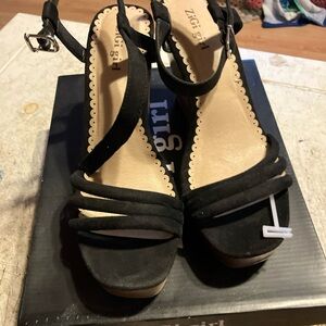 Zigi Soho Black Strappy Heels